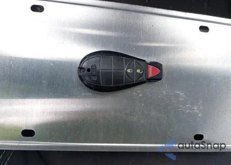 2014 Jeep Cherokee Latitude из США, поврежденный, VIN 1C4PJMCBXEW250804